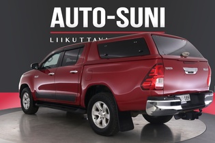 Toyota Hilux vaihtoauto