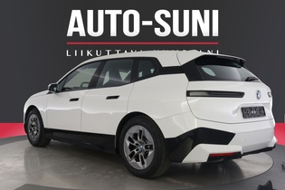 BMW iX vaihtoauto