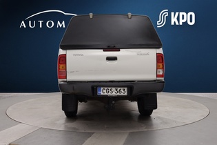 Toyota Hilux vaihtoauto