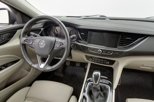 Opel Insignia vaihtoauto
