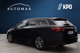 Toyota Avensis vaihtoauto