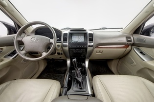 Toyota Land Cruiser vaihtoauto