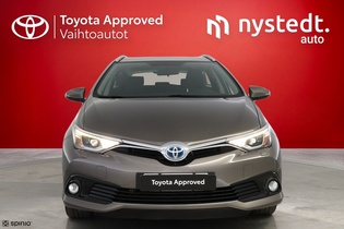 Toyota Auris vaihtoauto