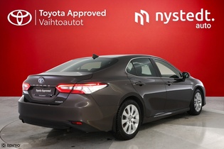 Toyota Camry vaihtoauto