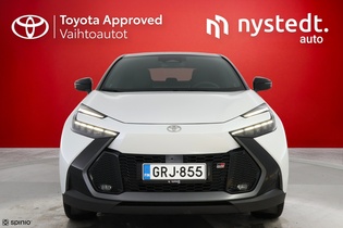 Toyota C-HR vaihtoauto