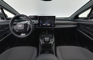 Toyota bZ4X vaihtoauto