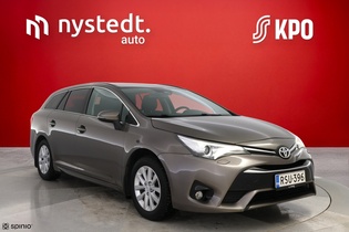 Toyota Avensis vaihtoauto