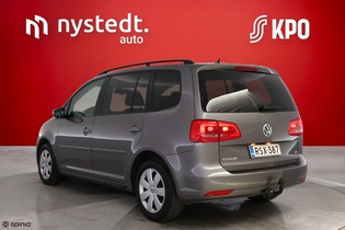 Volkswagen Touran vaihtoauto