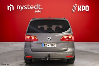 Volkswagen Touran vaihtoauto