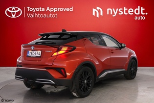 Toyota C-HR vaihtoauto