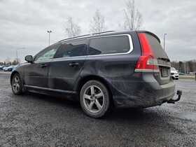 Volvo V70 vaihtoauto