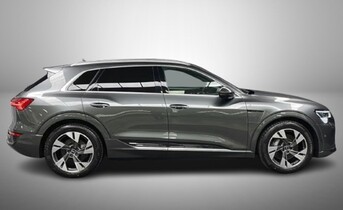 Audi Q8 e-tron vaihtoauto