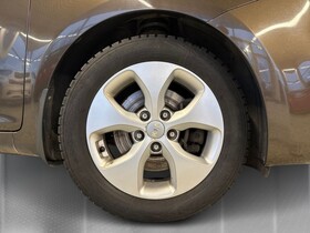 Kia Carens vaihtoauto