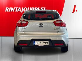 Kia Rio vaihtoauto