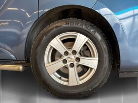 Opel Vivaro vaihtoauto