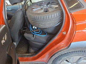 Hyundai Kona vaihtoauto