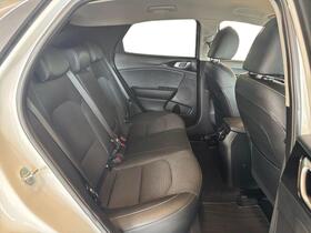 Kia XCeed vaihtoauto