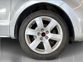 SEAT Alhambra vaihtoauto