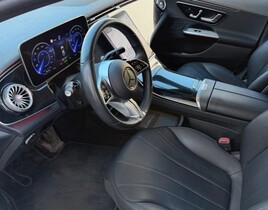Mercedes-Benz EQE vaihtoauto