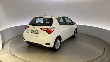 Toyota Yaris vaihtoauto