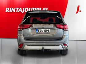 Mitsubishi Outlander PHEV vaihtoauto
