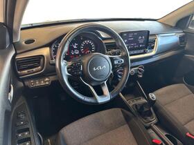 Kia Stonic vaihtoauto