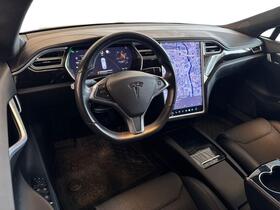 Tesla Model S vaihtoauto