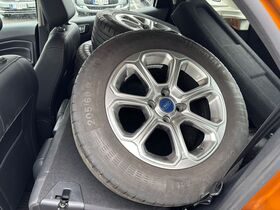 Ford Ecosport vaihtoauto