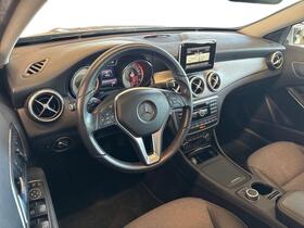 Mercedes-Benz GLA vaihtoauto