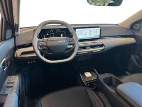 Kia EV4 vaihtoauto