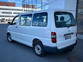 Toyota Hiace vaihtoauto