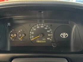 Toyota Hiace vaihtoauto