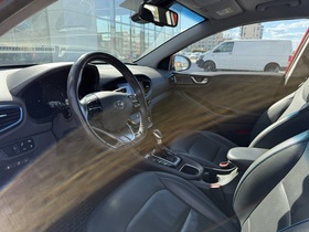 Hyundai IONIQ plug-in vaihtoauto