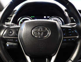 Toyota Camry vaihtoauto