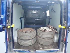 Ford Transit Custom vaihtoauto