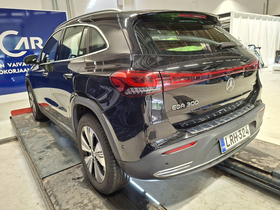 Mercedes-Benz EQA vaihtoauto