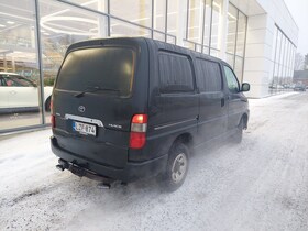 Toyota Hiace vaihtoauto