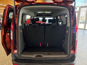 Ford Grand Tourneo Connect vaihtoauto