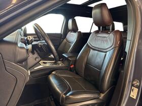 Ford USA Explorer vaihtoauto