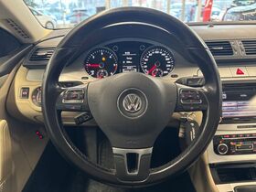 Volkswagen Passat CC vaihtoauto
