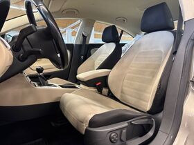 Volkswagen Passat CC vaihtoauto