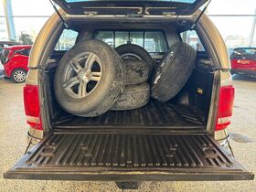 Volkswagen Amarok vaihtoauto