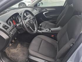 Opel Insignia vaihtoauto
