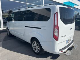 Ford Tourneo Custom vaihtoauto