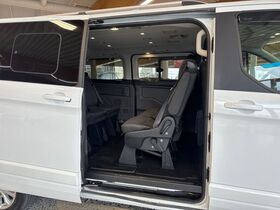 Ford Tourneo Custom vaihtoauto