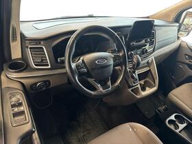Ford Tourneo Custom vaihtoauto