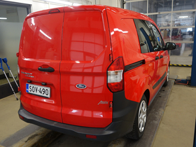 Ford Transit Courier vaihtoauto
