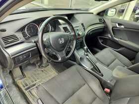 Honda Accord vaihtoauto