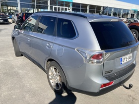 Mitsubishi Outlander vaihtoauto