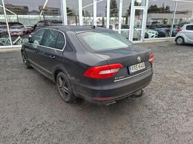 Skoda Superb vaihtoauto